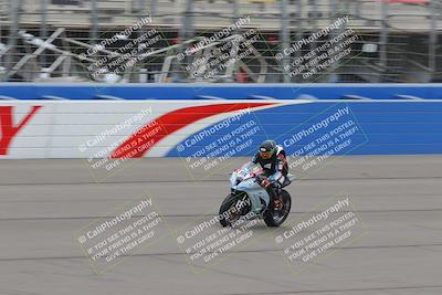 media/Oct-15-2022-Fastrack Riders (Sat) [[9a18b22502]]/Level4/Start Finish 900am/